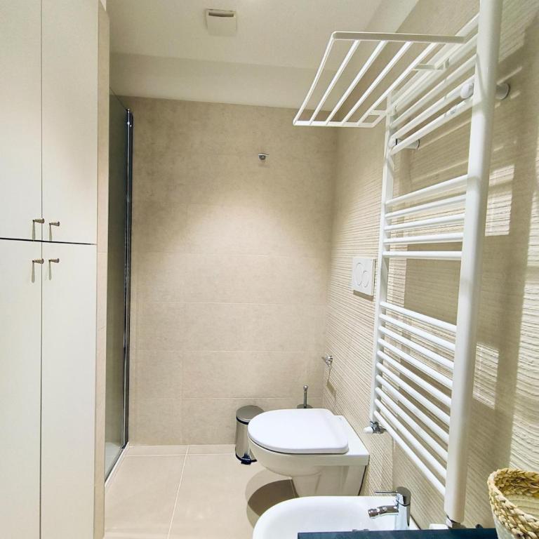 HC - Colosseo 190 Magnificent Home - Appartamento Superior con 2 Camere da Letto - 13