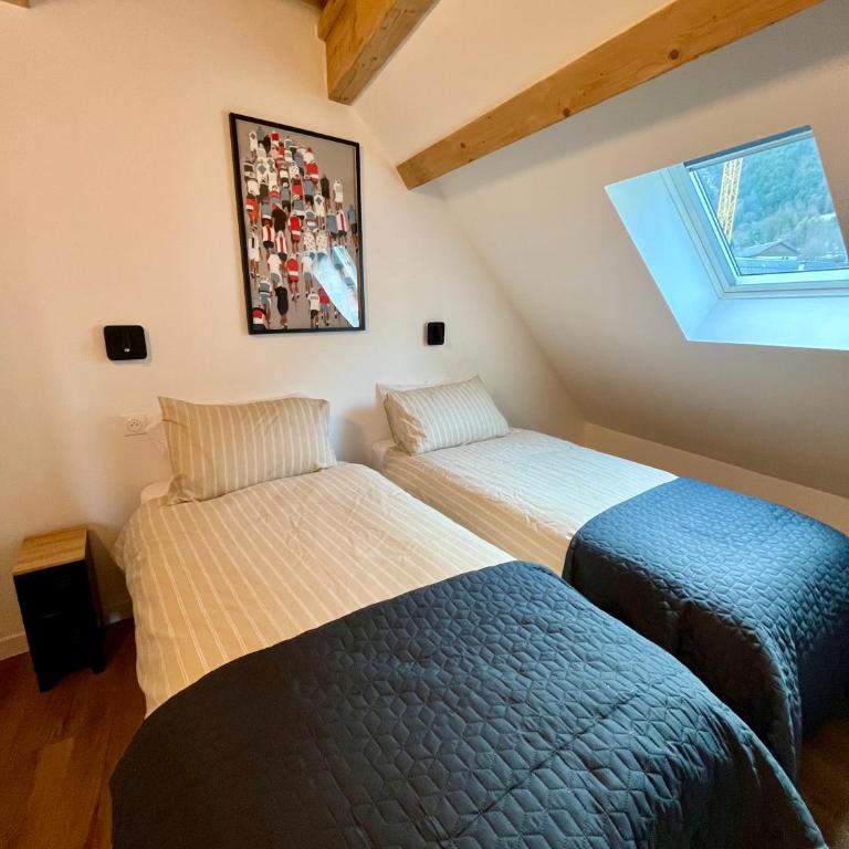 Le Vieux Bourg Apartment 4, Spacious 3 bedroom Apartment, Ski & Cycle - Apartamento de 3 dormitorios - 9