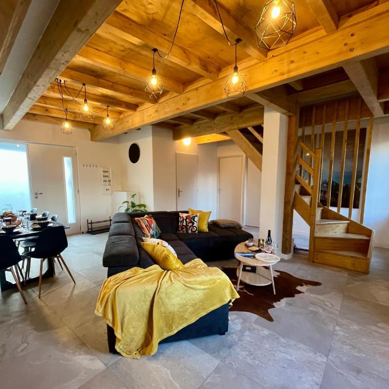Le Vieux Bourg Apartment 4, Spacious 3 bedroom Apartment, Ski & Cycle - Apartamento de 3 dormitorios - 17