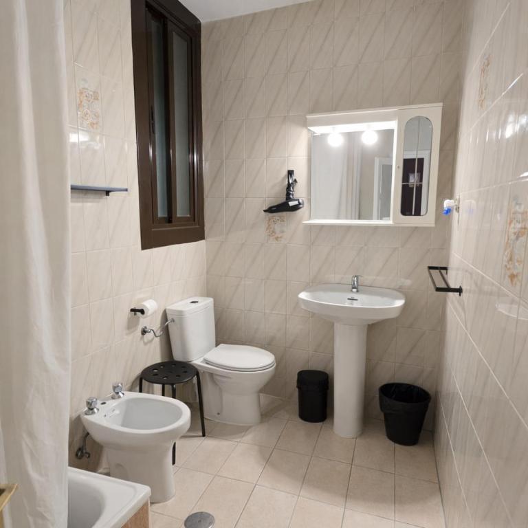 Hostal Prada - Chambre Triple - 1
