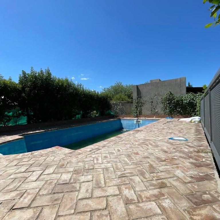 ALQUILER DE CASA EN LA PAZ, Córdoba - Casa de 2 dormitorios - 3