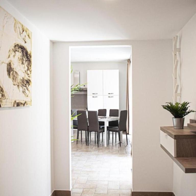 Borgo San Lorenzo Roma - Two-Bedroom House with Two Bathrooms - 9