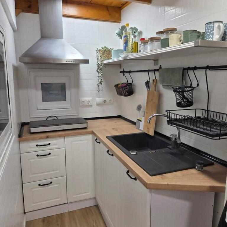 LovelyLoft San Fernando 32 - Two-Bedroom Apartment - 5