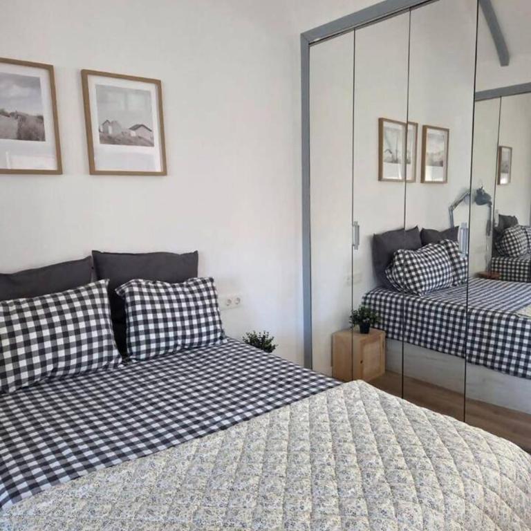 LovelyLoft San Fernando 32 - Two-Bedroom Apartment - 14