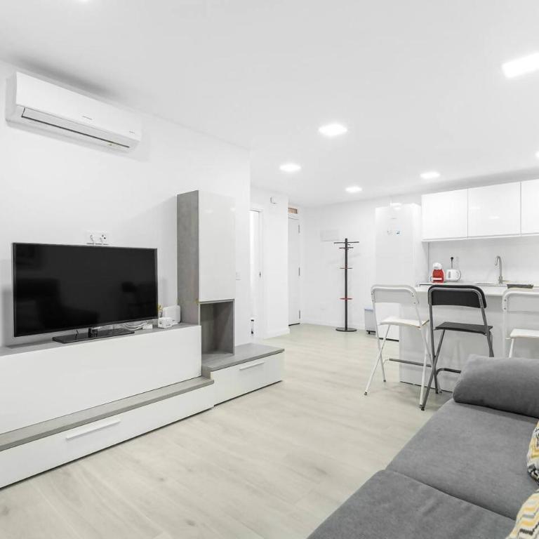 LovelyLofts Sea Club - Two-Bedroom Apartment - 21