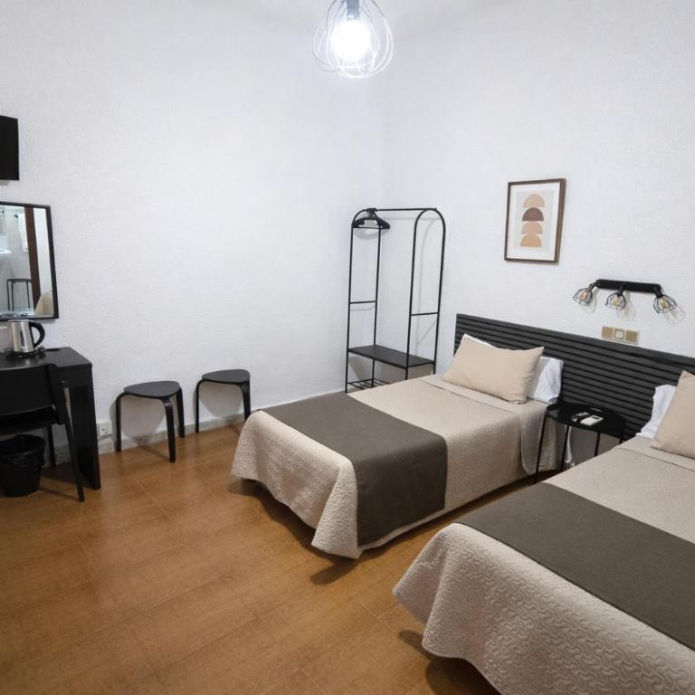 Hostal Prada - Chambre Triple - 3