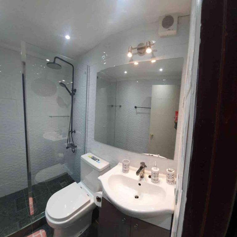 Exclusive Ocean-View Apartment with Terrace Parking Long Stays MarchDecembe - Apartment - 7