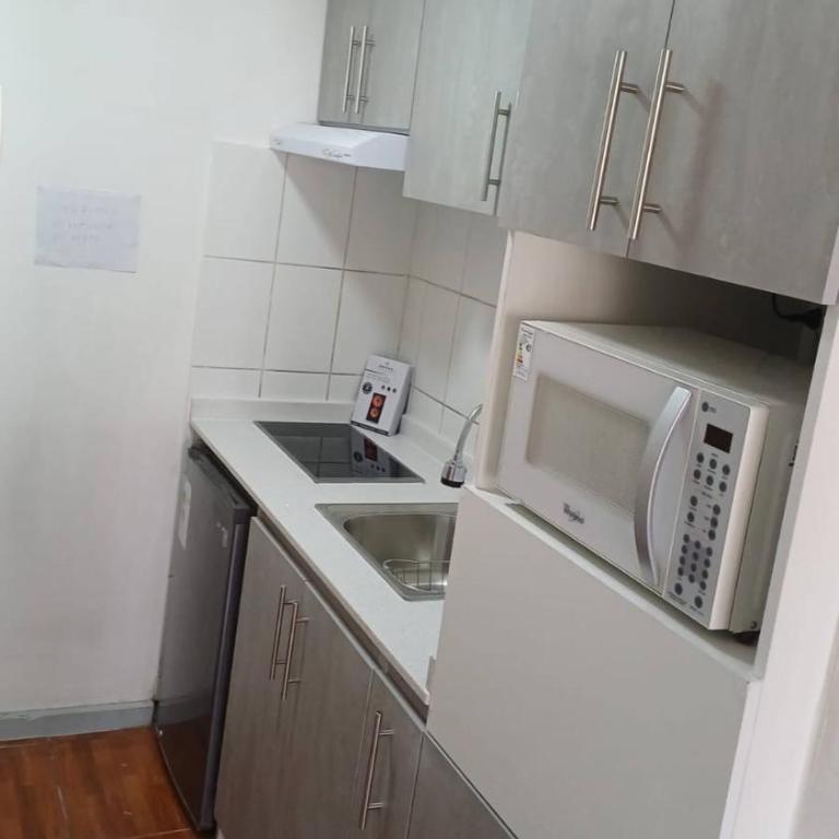 Exclusive Ocean-View Apartment with Terrace Parking Long Stays MarchDecembe - Apartment - 12