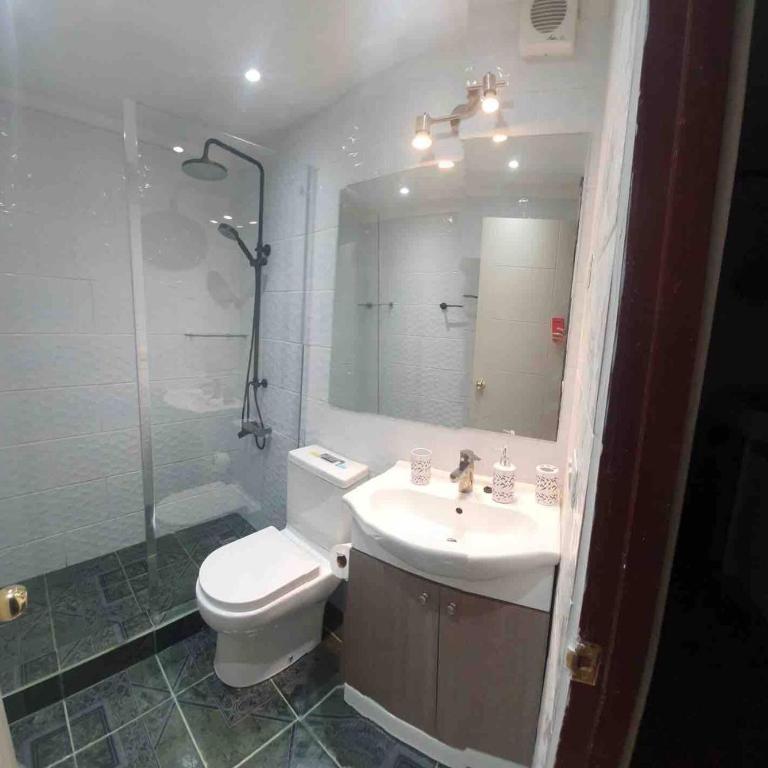 Exclusive Ocean-View Apartment with Terrace Parking Long Stays MarchDecembe - Apartment - 24