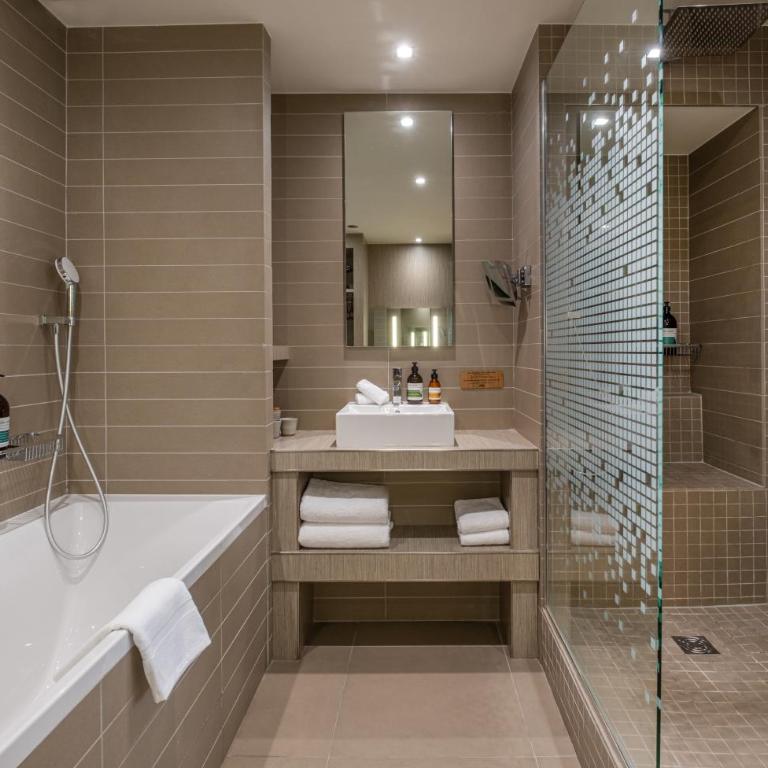 FirstName Toulouse, part of JdV by Hyatt - Suite King - 3
