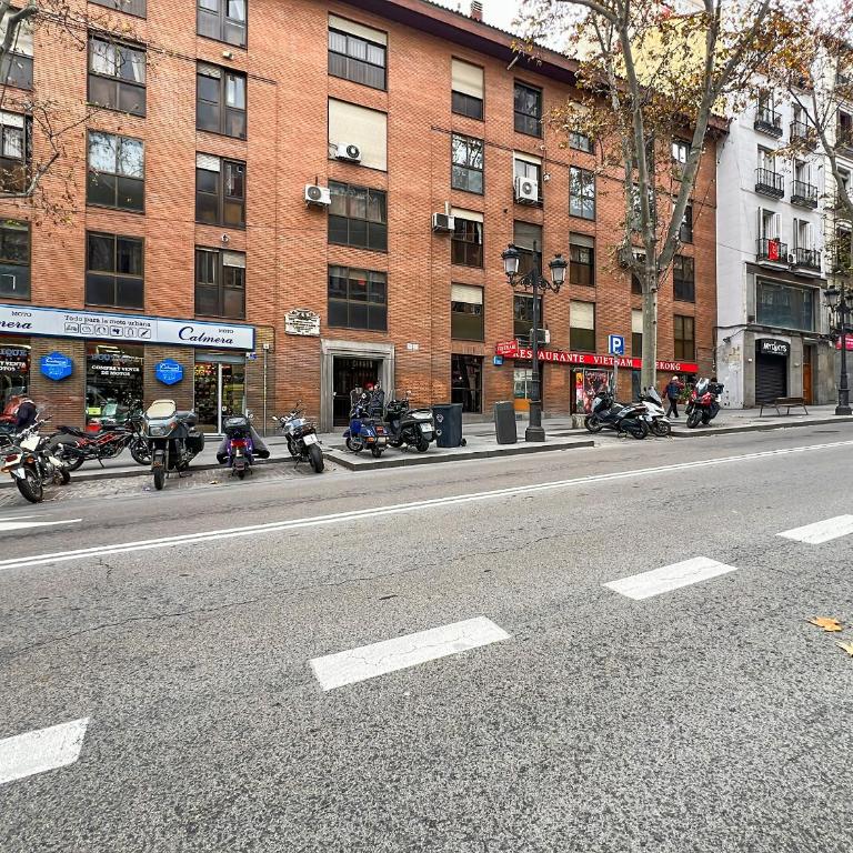 Piso elegante Atocha 2H/2B by Berlany España - Two-Bedroom Apartment - 16