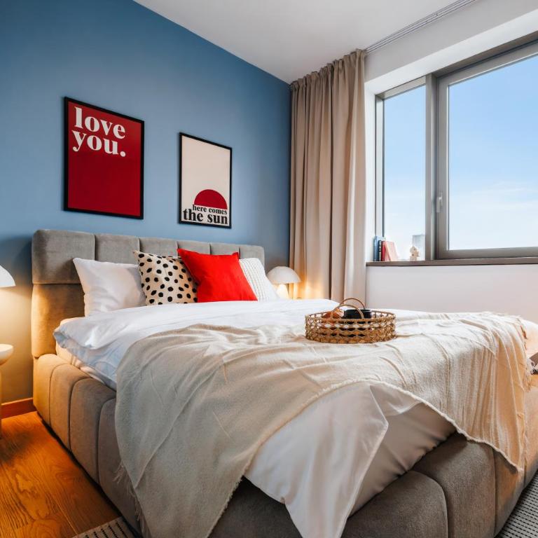 BW Aurora Prime PS4 Free Parking and Terrace - Two-Bedroom Deluxe Apartment with Balcony - 13