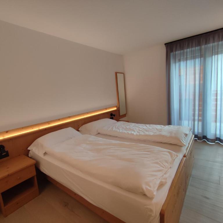 Aria Alpina Guest House Affittacamere - Camera Matrimoniale - 1