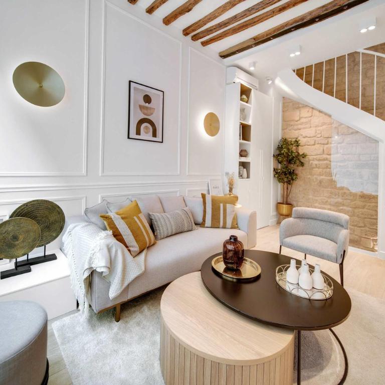 Historical house in the heart of Paris - Appartement - 11