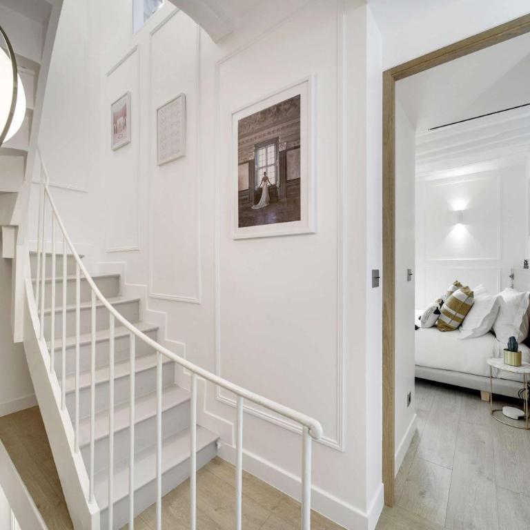 Historical house in the heart of Paris - Appartement - 28