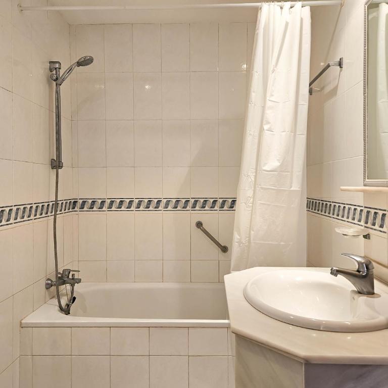 2 bedroom property in Las Farolas, Mijas Costa - Apartamento de 2 dormitorios - 22