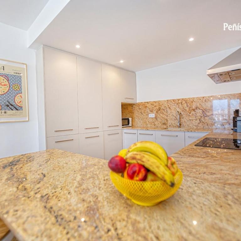 Sea-Castle View 2BR Flat - AC, Wi-Fi, Parking - Apartamento de 2 dormitorios - 11