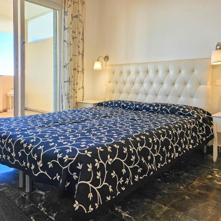 Two Bedroom Apartment to rent in Carvajal - Apartamento de 2 dormitorios - 19