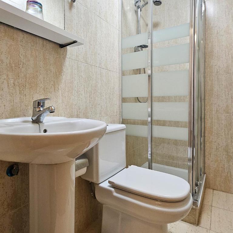 Two Bedroom Apartment to rent in Carvajal - Apartamento de 2 dormitorios - 27