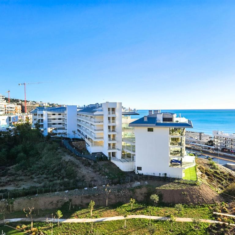 Two Bedroom Apartment to rent in Carvajal - Apartamento de 2 dormitorios - 32