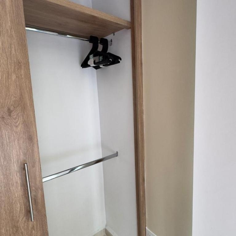 Moderno apto con excelentes vistas mas Wifi 900mb - Two-Bedroom Apartment with Balcony - 14
