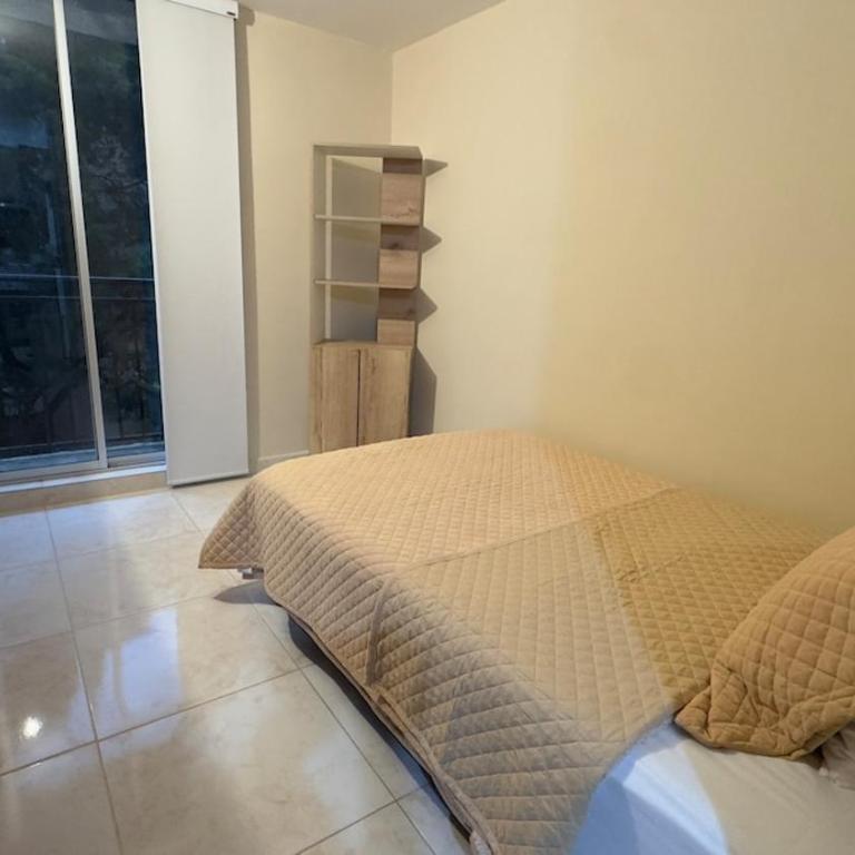 Moderno apto con excelentes vistas mas Wifi 900mb - Two-Bedroom Apartment with Balcony - 16