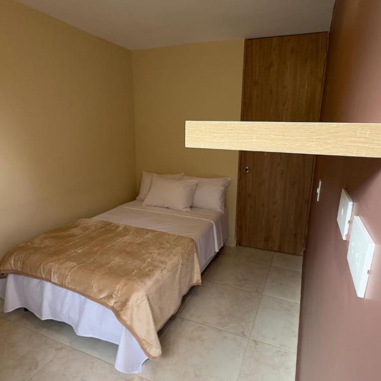 Moderno apto con excelentes vistas mas Wifi 900mb - Two-Bedroom Apartment with Balcony - 18