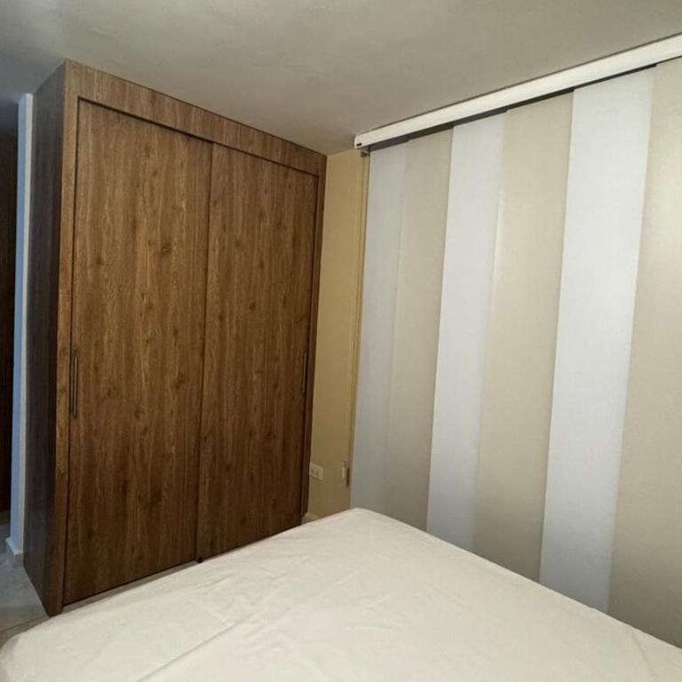 Moderno apto con excelentes vistas mas Wifi 900mb - Two-Bedroom Apartment with Balcony - 31