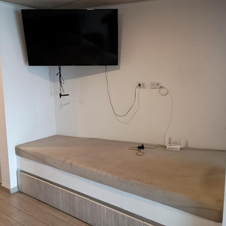 Loft with a spectacular view of the bay - One-Bedroom Apartment - 11