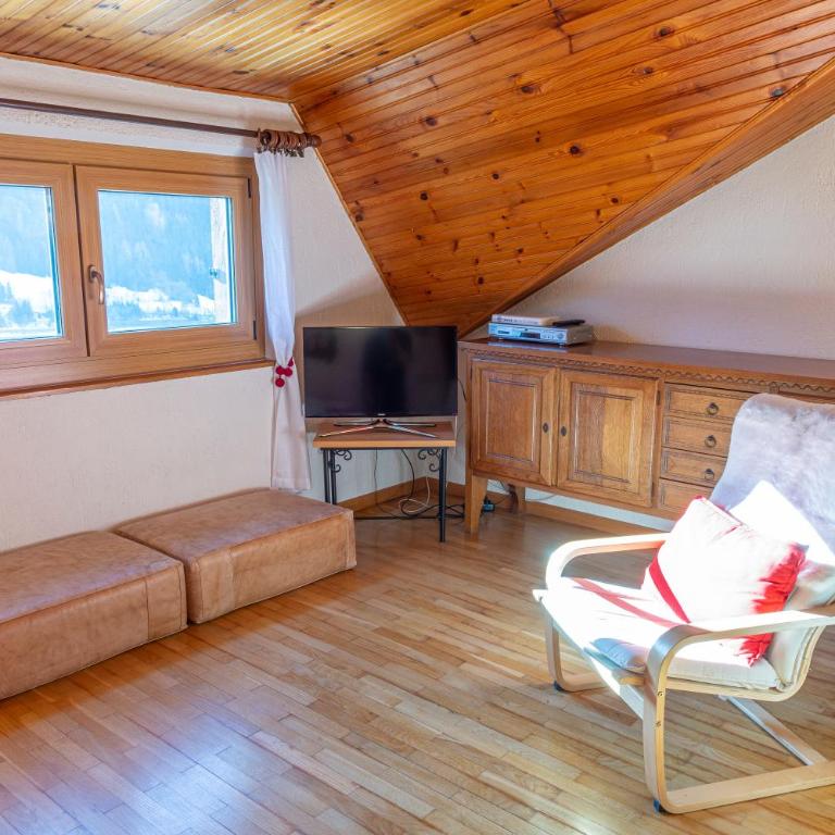 Ponte di Legno-Trilocale-vista piste-Box-Skibus - Appartamento con 2 Camere da Letto - 10
