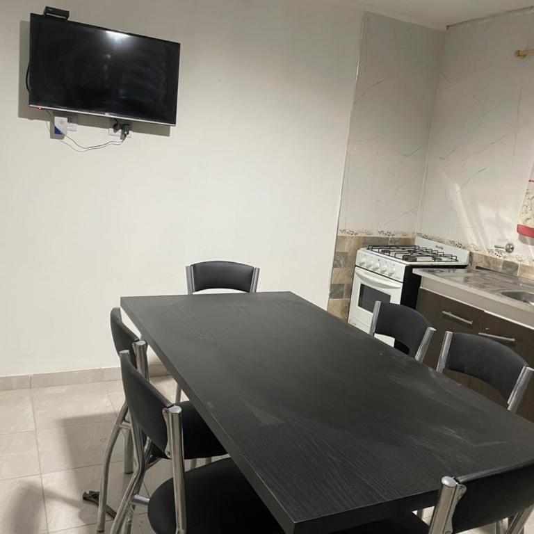 Casa de Lore - Two-Bedroom House - 8