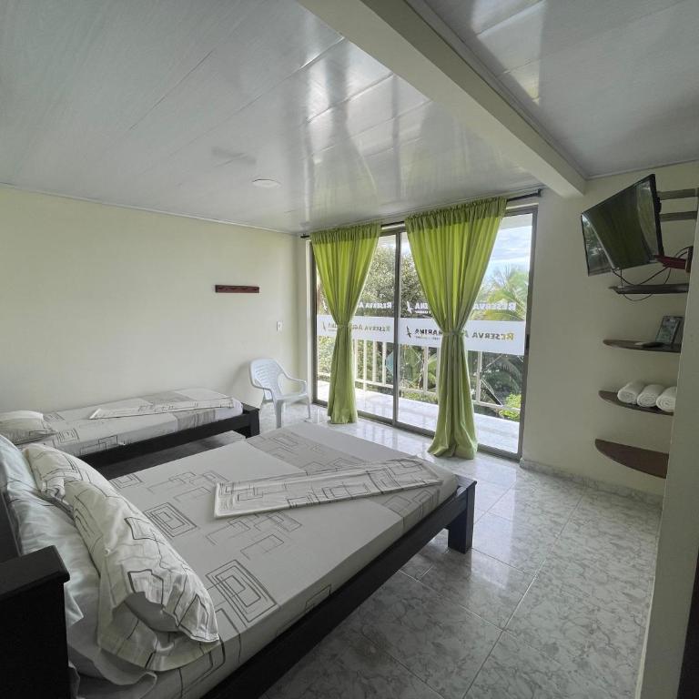 Hotel Reserva Aguamarina - Habitación Triple con balcón - 3