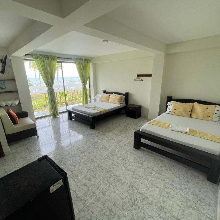 Hotel Reserva Aguamarina - Habitación Triple con balcón - 2