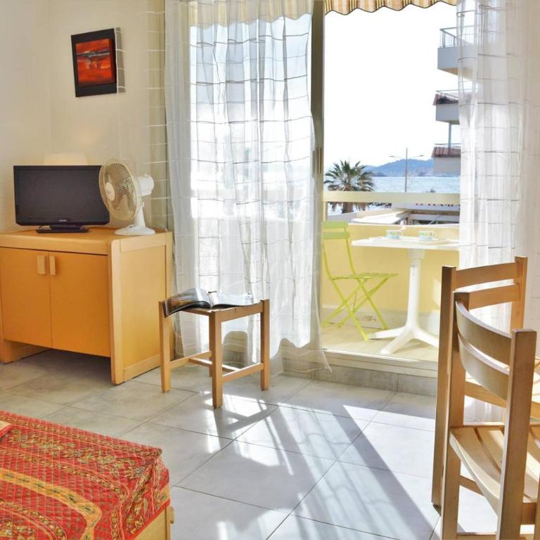 LV360-307 Studio VUE MER 4 couchages LE LAVANDOU - Appartamento con Vista Mare - 2