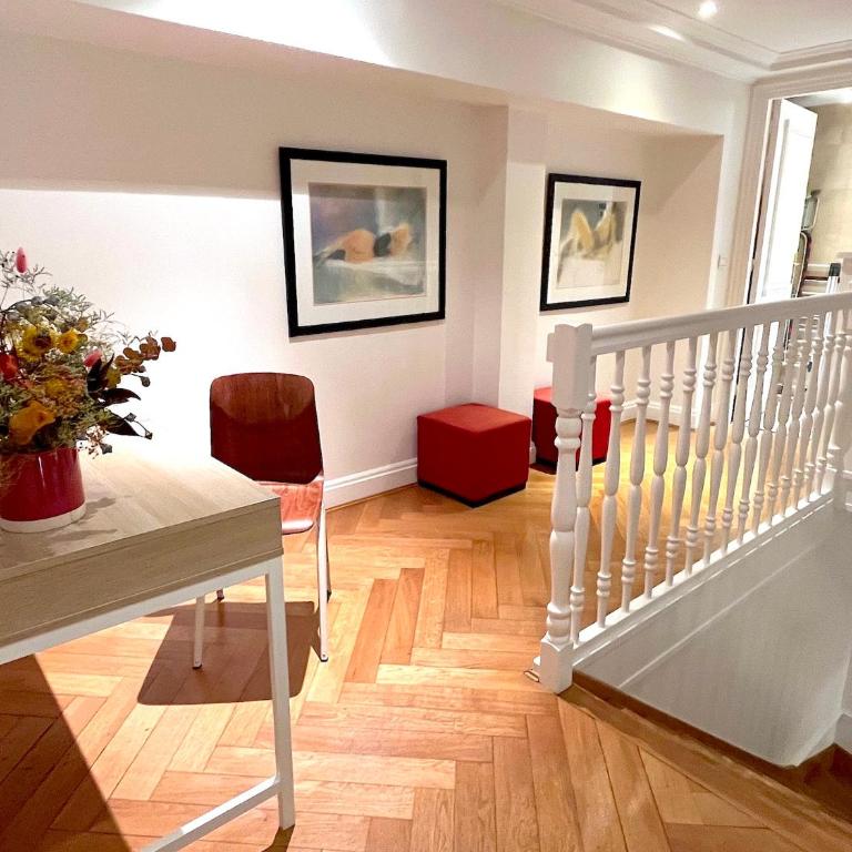 L'appartement Pierre Charron L - Two-Bedroom Apartment - 15