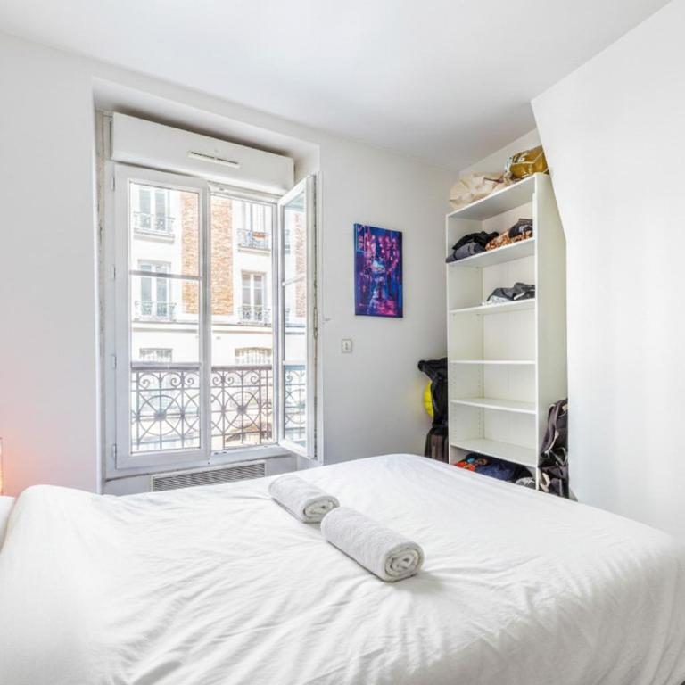 GuestReady - Charming Canal St-Martin Retreat - Appartement - 5