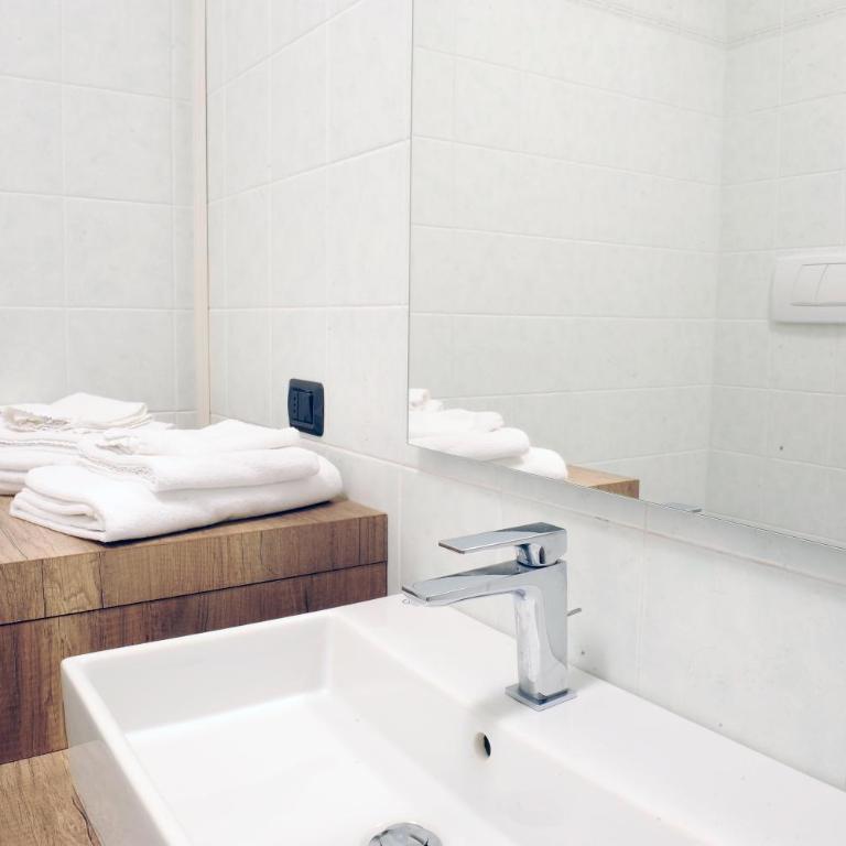 Casa Pagani - Appartamento con 2 Camere da Letto e Vista Lago - 15