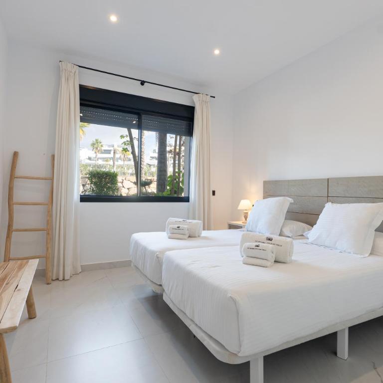 Estepona Holiday Hills - Apartamento de 3 dormitorios - 1