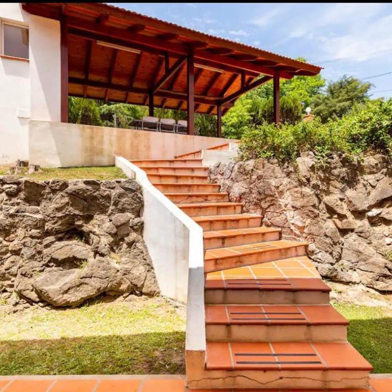 Casa D'amico - Four-Bedroom House - 8