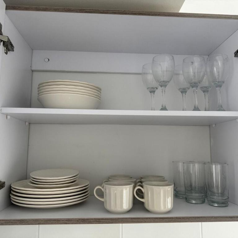 Hermoso Apartamento con vista al mar - Three-Bedroom Apartment - 11