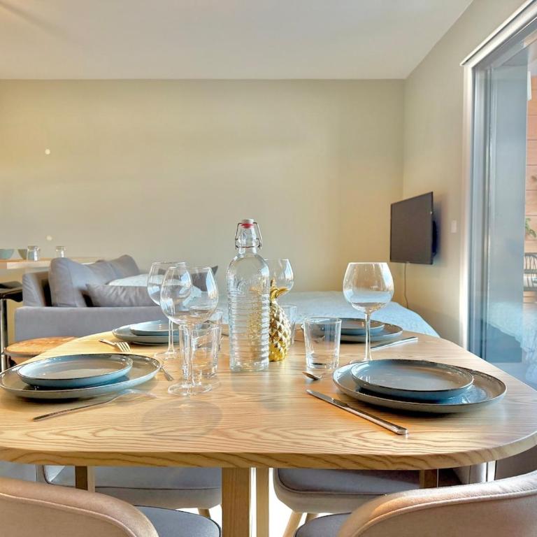 Appartement, terrasse, proche frontière - Appartement 1 Chambre - 1