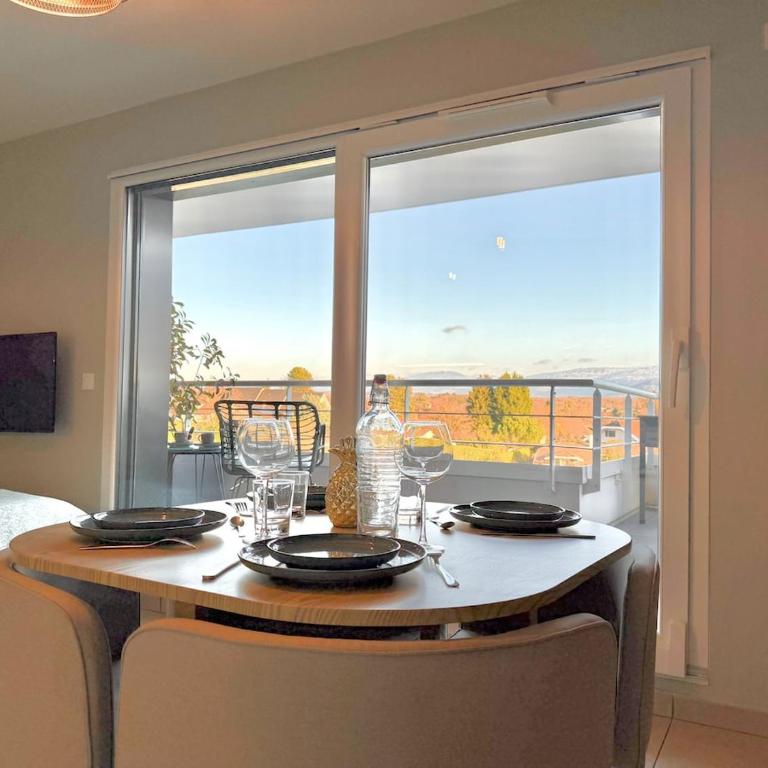 Appartement, terrasse, proche frontière - Appartement 1 Chambre - 12