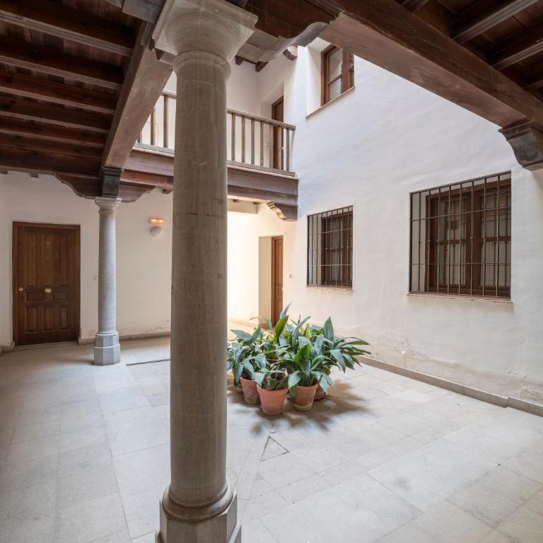 EnjoyGranada Derecho Homes - Two-Bedroom Apartment - 25