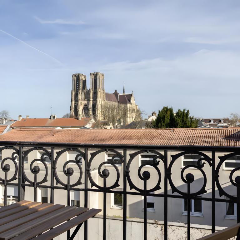 Bel appartement avec jardin privé - Reims Centre - Appartamento con 1 Camera da Letto - 9