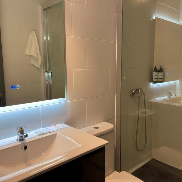 2H1B I Ñuñoa I Con Estacionamiento - Two-Bedroom Apartment - 4