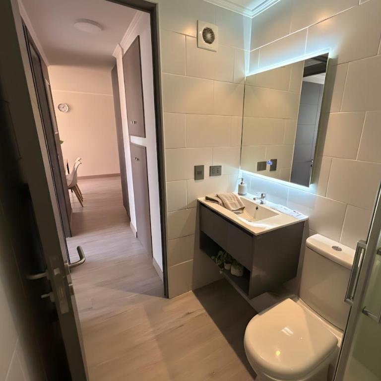 2H1B I Ñuñoa I Con Estacionamiento - Two-Bedroom Apartment - 5