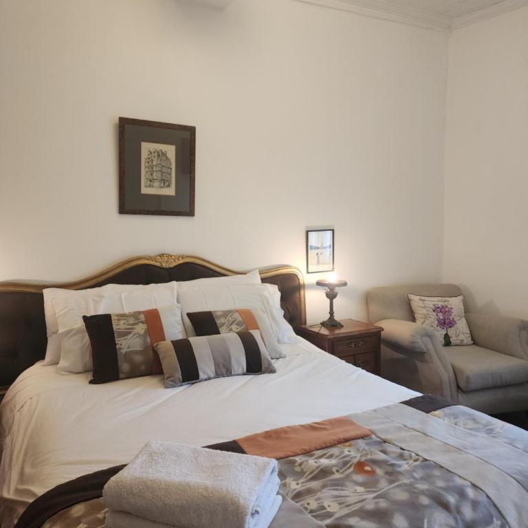 Casa Mackenna - Four-Bedroom House - 3