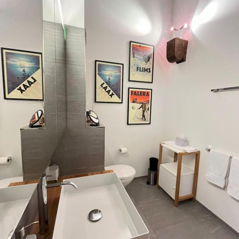 Laax Ski Escape. Cosy Alpine Apartment - Apartment - 5