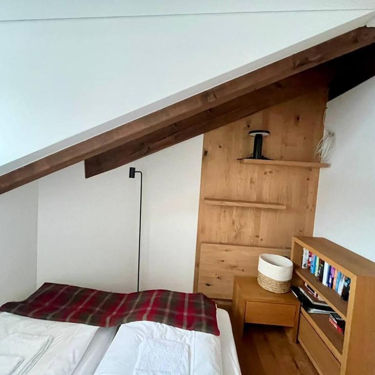 Laax Ski Escape. Cosy Alpine Apartment - Apartment - 3
