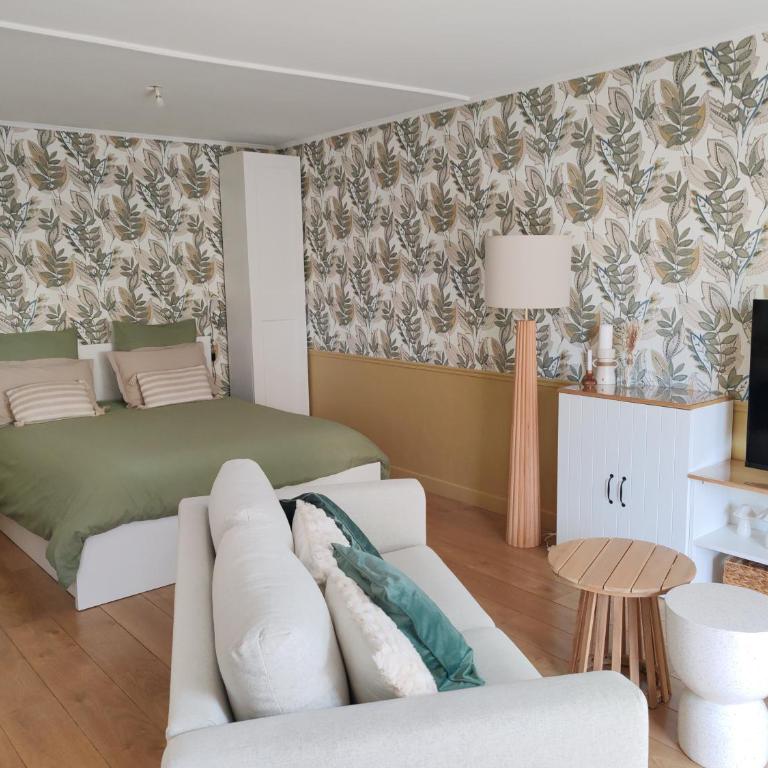Studio avec coin nuit climatisé avec grande terrasse et parking au pied de la Marina et de la plage de Fréjus - Appartement 1 Chambre - 5
